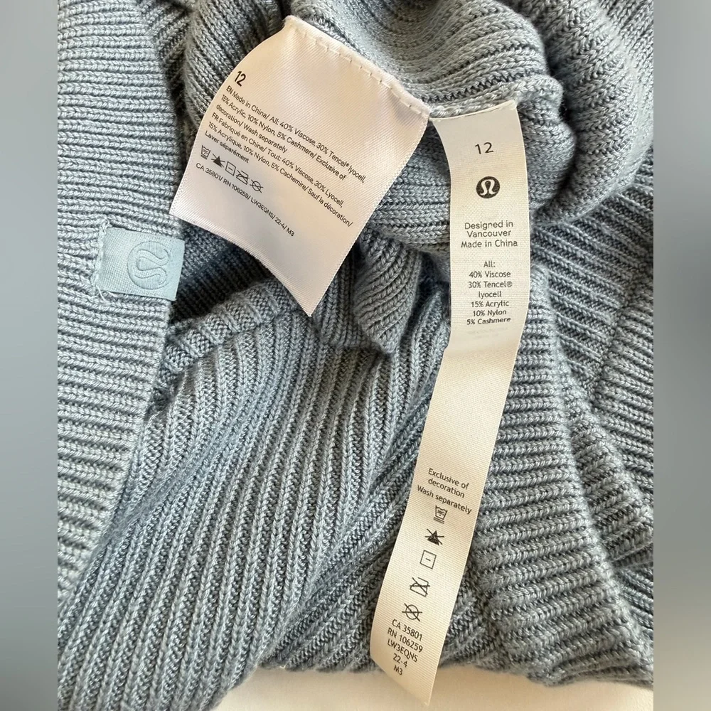 lululemon Reversible Crossover Sweater Blue Chambray Cashmere Blend Sz 12